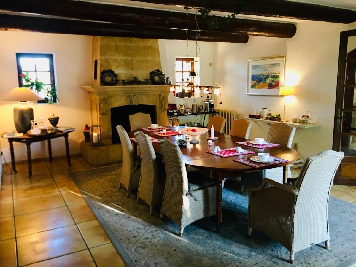 Villa Mas St Jean B&B Noves Eksteriør billede