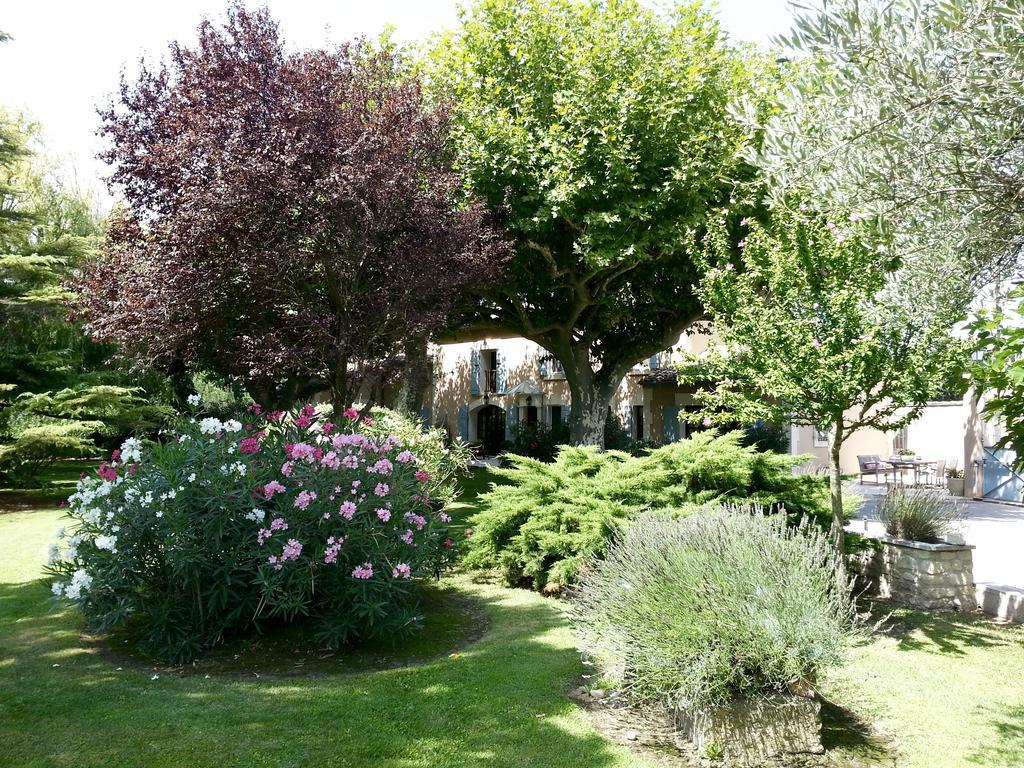 Villa Mas St Jean B&B Noves Eksteriør billede