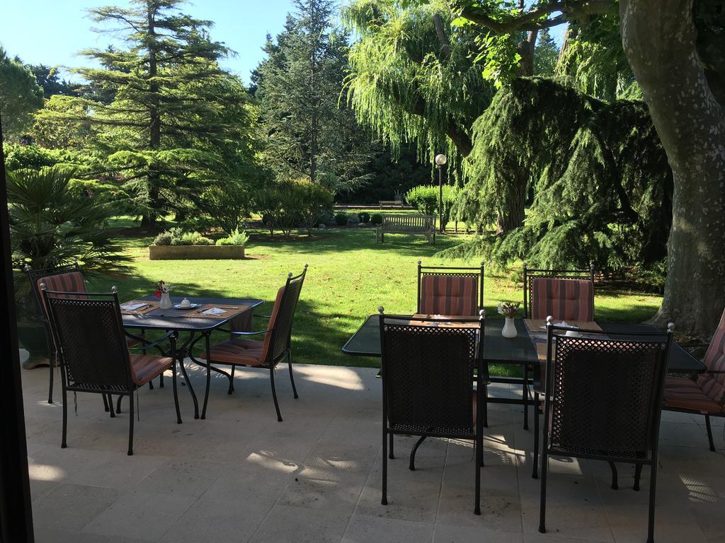 Villa Mas St Jean B&B Noves Eksteriør billede