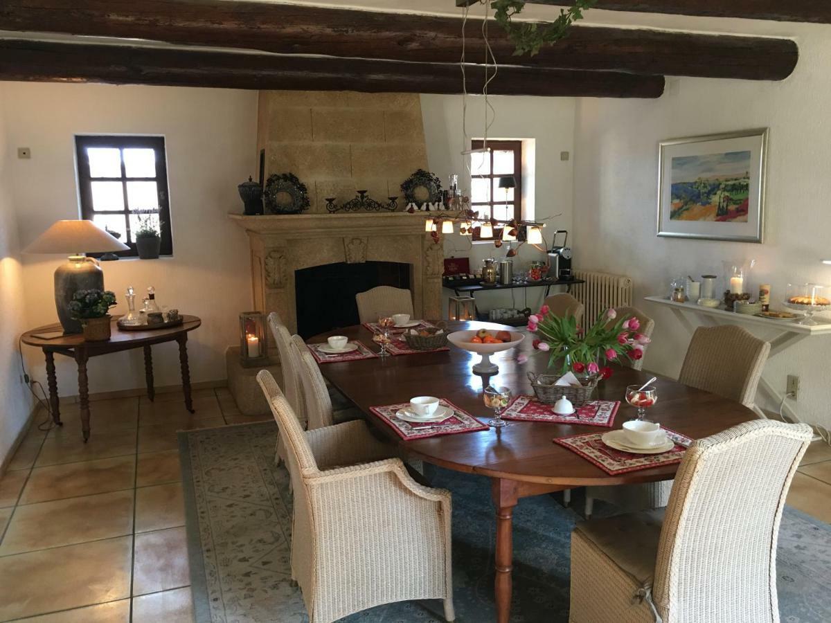 Villa Mas St Jean B&B Noves Eksteriør billede