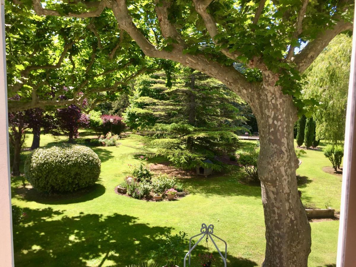 Villa Mas St Jean B&B Noves Eksteriør billede