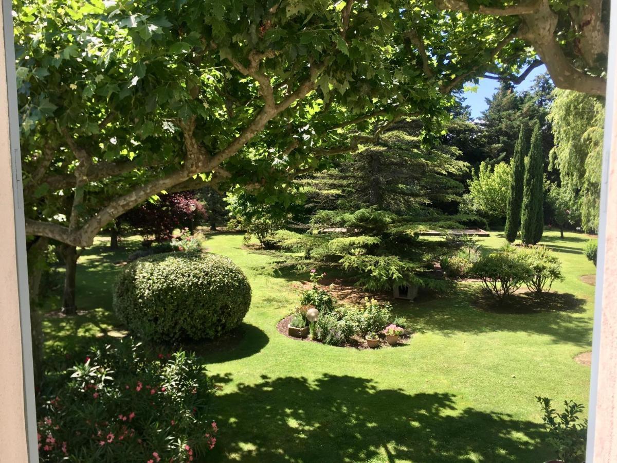 Villa Mas St Jean B&B Noves Eksteriør billede