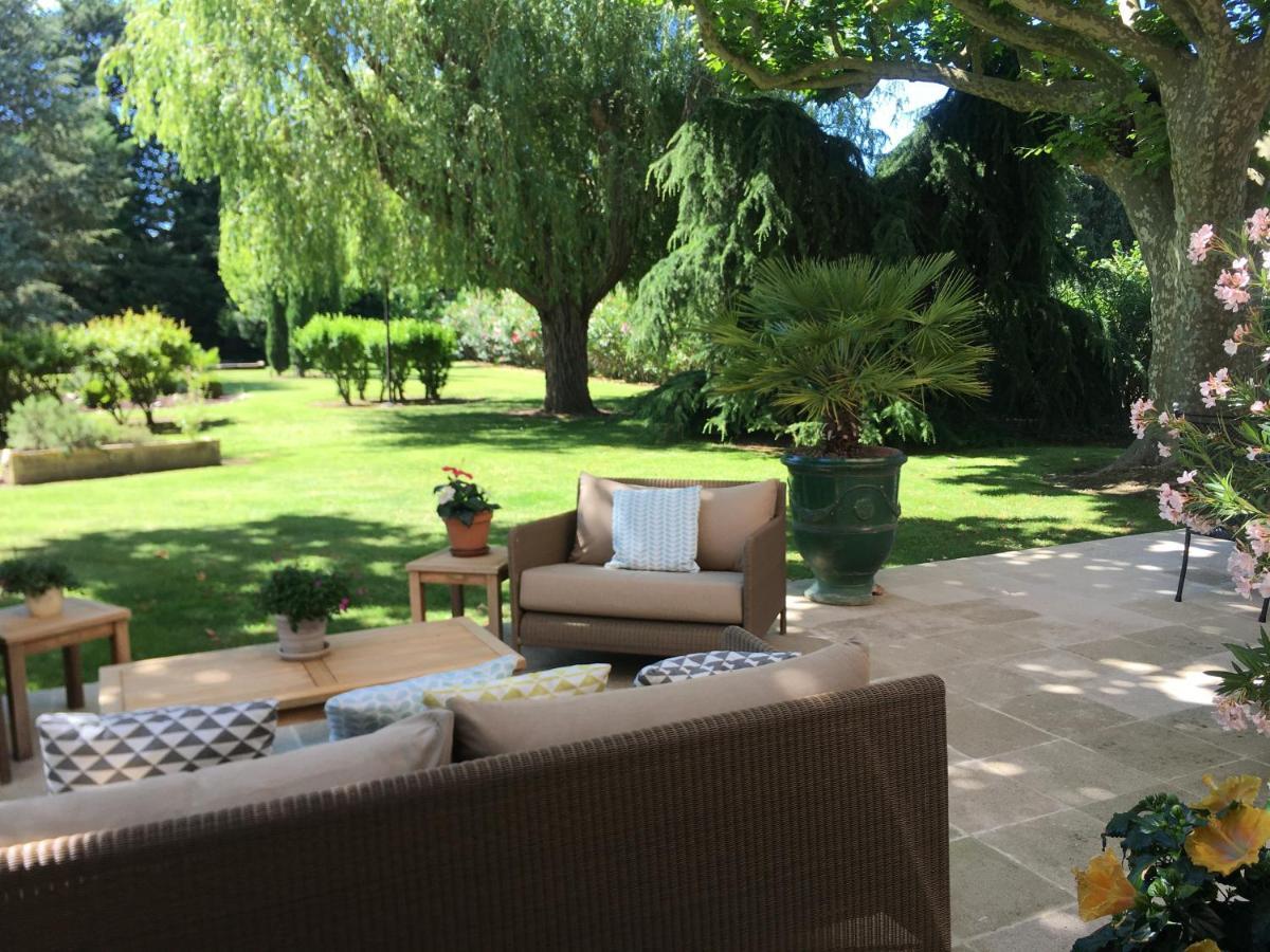 Villa Mas St Jean B&B Noves Eksteriør billede